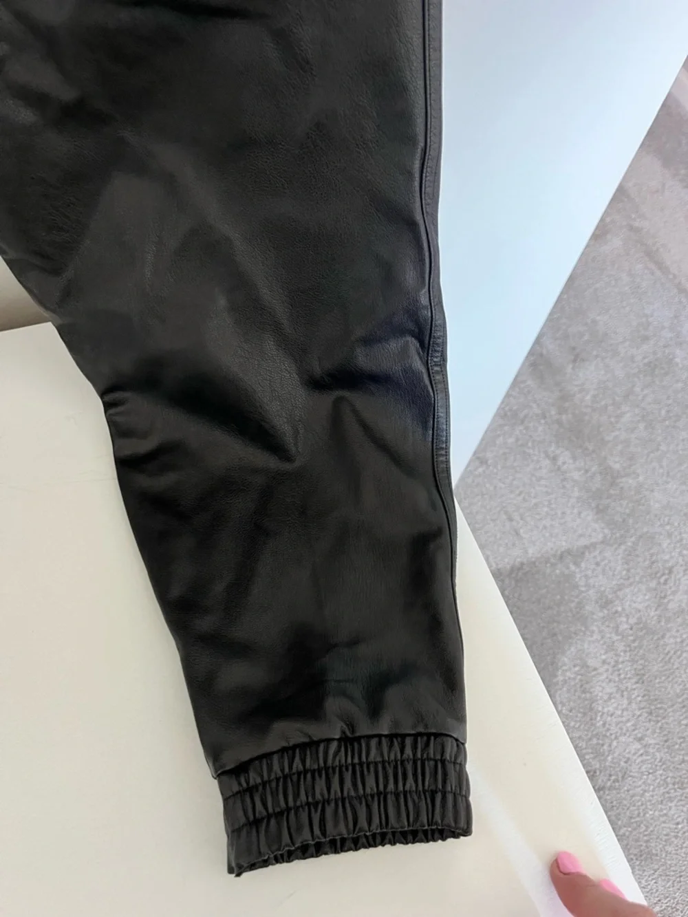Spanx faux leather joggers Size 1x
